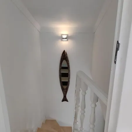 Historic House-1 Minute To The Semesterbostad Nazaré