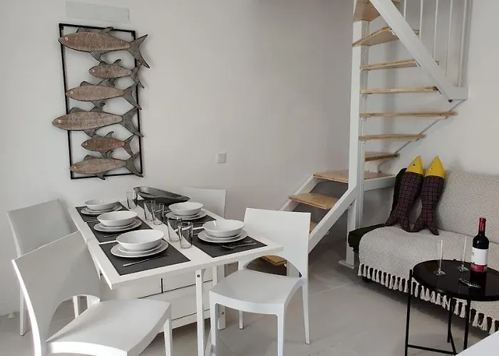 Historic House-1 Minute To The Nazaré